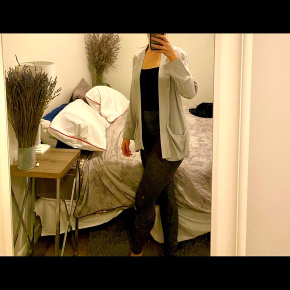 TopShop Flowy Blazer, Never Worn Size 8 - Picture 2 of 2